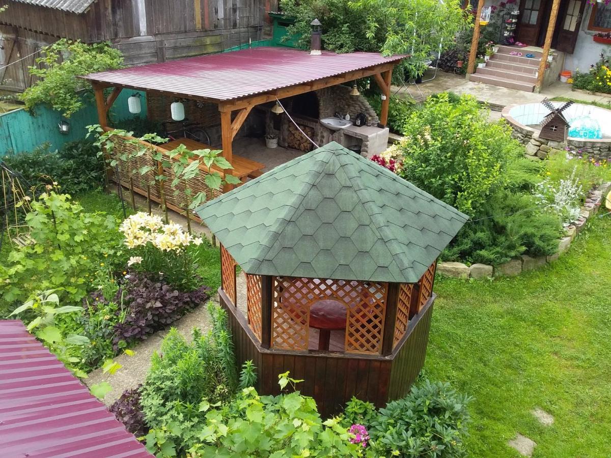 Садиба У Галина Та Йосипа Ust'-Chorna Exterior foto